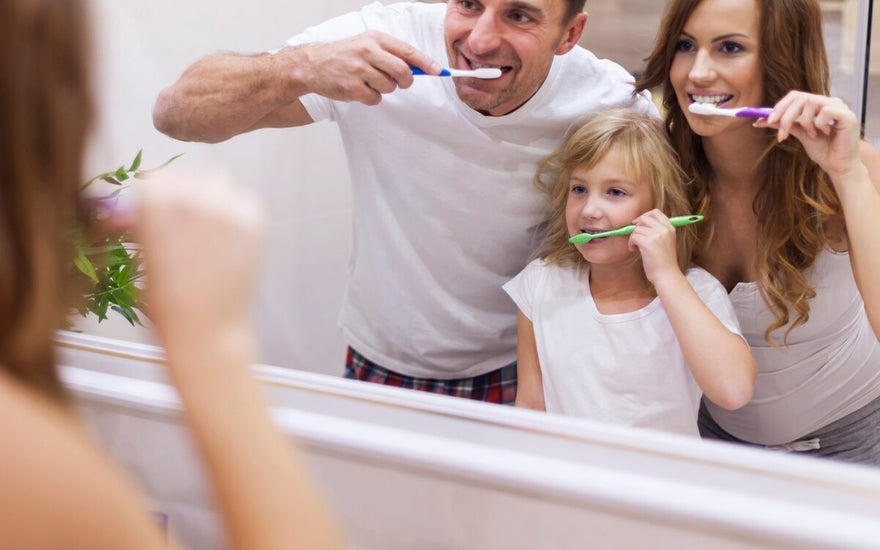 5 Best Oral Hygiene Habits for Kids’ Young Teeth