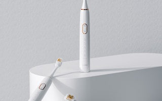 Gentle and Effective: The Soft Bristle Electric Toothbrush by Kiwibird