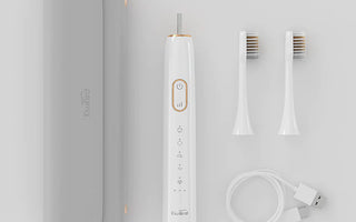 Navigating the Connection Between Electric Toothbrushes and Receding Gums A Comprehensive Exploration