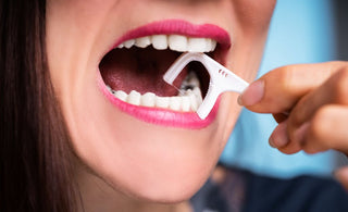 Does flossing help with bad breath