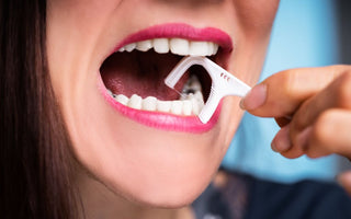 Does flossing help with bad breath