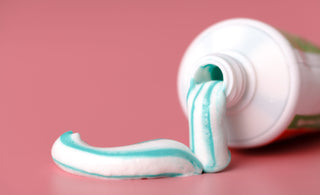 How Much Toothpaste Should You Use on a Toothbrush?